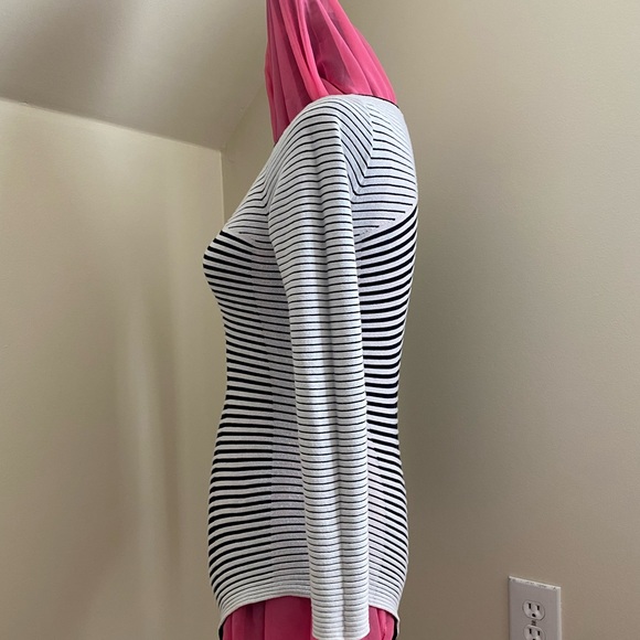 Beautiful Rondina New York asymmetric Black/White Lightwght Sweater sz S Bodycon - Picture 3 of 5